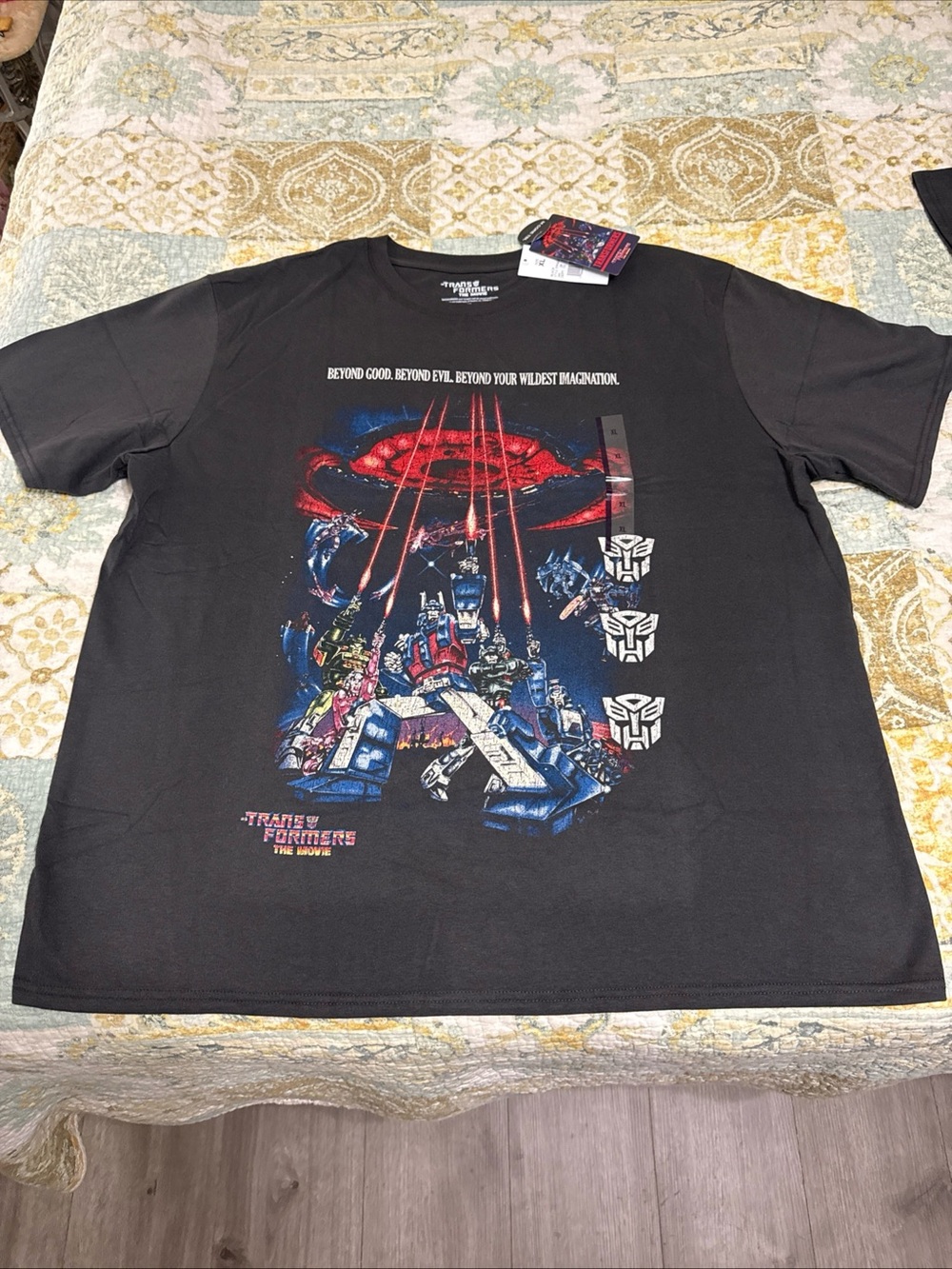 TRANSFORMERS “THE MOVIE” 40TH ANNIVERSARY AUTHENTIC LICENSED T-SHIRTS SIZE XL.